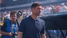 Xabi Alonso demuestra que sigue desbordando talento con el balón