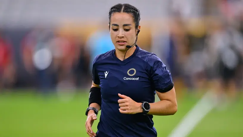 ¡Representación azteca! Katia Itzel García comanda la única tripleta arbitral mexicana en el Mundial Sub-20