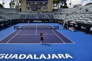 Caliente.mx enciende la pasión del tenis en Guadalajara con el WTA 500 GDL Open Akron