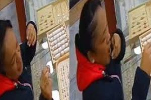VIDEO: Mujer en Toluca se come anillo en joyería para no pagarlo