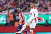 Zague lanza mensaje a los actuales jugadores de Chivas: “Pasarán desapercibidos en una historia tan rica”