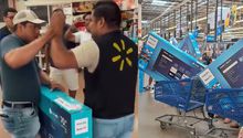 VIDEO: Pantallas en $299 pesos causan caos en supermercado por error de precio