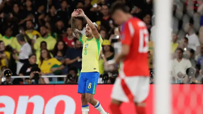 Brasil golea a Chile en partido sin nada en disputa en eliminatorias de Conmebol