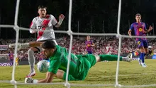 Barcelona elogia a Joan García tras su espectacular atajada ante el Rayo Vallecano