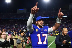 Josh Allen logra histórica marca en el último partido ante Ravens