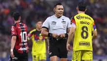 Paco Chacón arremete contra el arbitraje tras presencia del Gato Ortiz en el Atlas vs América