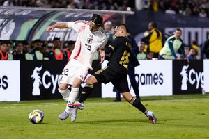 Mario Carrillo, exauxiliar del Vasco, criticó al Tricolor; "No supieron a lo que jugaban"