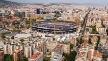 La Guardia Urbana detuvo las obras en el Camp Nou tras operar sin licencia