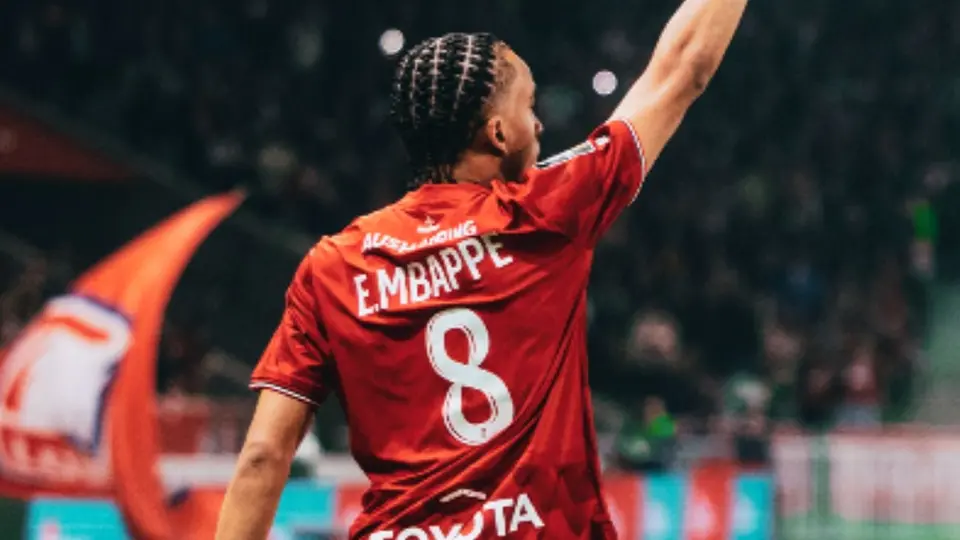 ¡Del amor al odio! Kylian Mbappé celebra el gol que se hermano metió ante el PSG