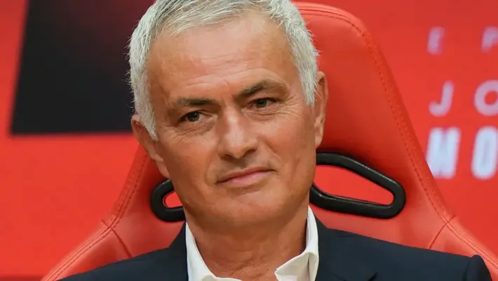 ¿No le pagan? José Mourinho revela su salario en Benfica y desata polémica