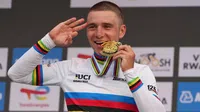 "Hay chicos impresionantes": Remco Evenepoel lanza 'guiño' a Isaac del Toro tras ganar en Kigali