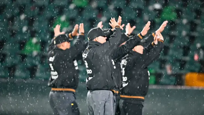 Se suspende juego de los Diablos vs Pericos: Se Reanudará el domingo con la pizarra en pausa