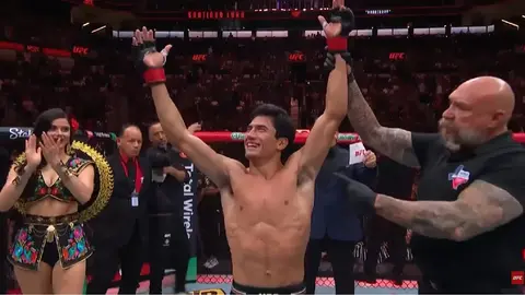 El mexicano Santiago Luna gana por nocaut en su debut en UFC y lanza emotivo mensaje