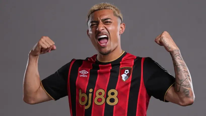 Fichaje de Julián Araujo a Sevilla se tambalea con la llegada de Azpilicueta