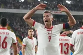 Robert Lewandowski guía a Polonia con gol y asistencia en la victoria sobre Finlandia rumbo al Mundial 2026