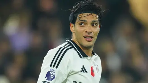 ¡Lobo histórico! Raúl Jiménez se convierte en el primer mexicano con 200 partidos en Premier League