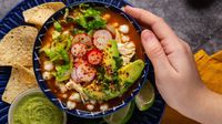 ¿Cuánto cuesta hacer pozole para el 15 de septiembre?