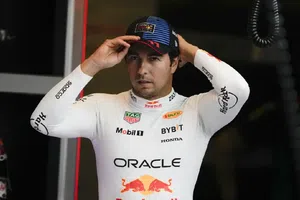 Checo Pérez sumó 143 puntos hasta Italia en 2024; Yuki Tsunoda lleva apenas 12