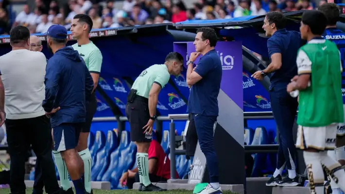 Kikín Fonseca estalla tras segundo gol anulado a Pumas ante Atlas