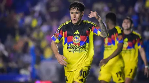 ¡A lo Messi! Golazo de Alejandro Zendejas ante Pumas para confirmar la goleada