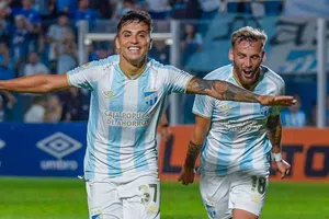 Gallos Blancos ficha delantero argentino con miras a corregir su rumbo en el Apertura 2025