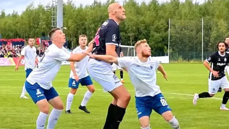 ¡Histórico! Pavel Podkolzin, exjugador de NBA, se convierte en el futbolista más alto