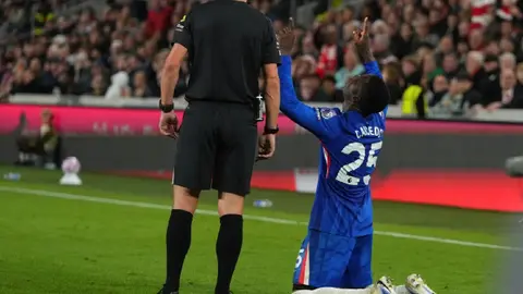 Brentford amarga debut de Garnacho y compañía con el Chelsea