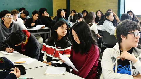 Bachillerato UNAM 2025: Nueve estudiantes obtuvieron 100% de aciertos en el examen