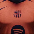 Barcelona presenta su tercer uniforme inspirada en el sextete de Guardiola