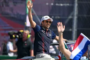 ¿Por qué Cadillac prefirió a Checo Pérez y no a un piloto de EE.UU. en su debut en la F1?