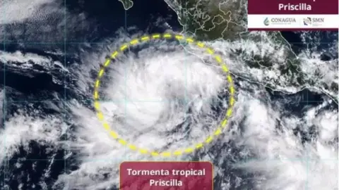 Huracán Priscilla sube a categoría 1 y pone en alerta a estados del Pacífico mexicano