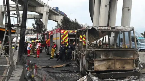 Ya van 27 muertos por la explosión de pipa en Iztapalapa; siguen 18 hospitalizados
