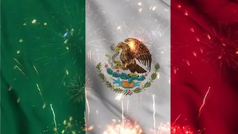 15 Septiembre CDMX: Así puedes ver los fuegos artificiales desde la Torre Latino