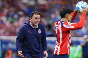 Gabriel Milito arremete contra reportero en conferencia de prensa: “No engañes a la gente”