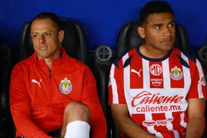 ¿Tendrá minutos? Chicharito Hernández reaparece con Chivas para juego ante Cruz Azul