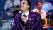 Viralizan que la CURP de Juan Gabriel sigue activa tras supuesto avistamiento en Francia