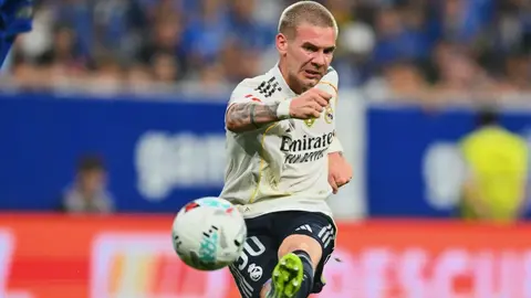 Colapinto relata cómo confundió ovaciones de aficionados del Real Madrid a Franco Mastantuono