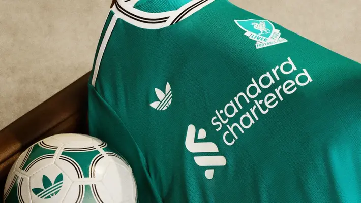 ¡Es bellísimo! Liverpool presenta su tercer uniforme con miras a honrar el pasado del club