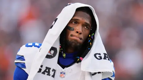 Con la lesión de tobillo de CeeDee Lamb, la ofensiva de Cowboys se estanca en derrota ante los Bears