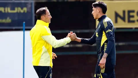 Debut en Europa League: Edson Álvarez tuvo sus primeros minutos en el torneo internacional