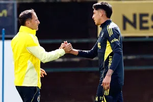 Debut en Europa League: Edson Álvarez tuvo sus primeros minutos en el torneo internacional