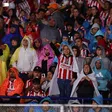 ¡Invasión rojiblanca! Aficionados de chivas invaden CU pese a que Pumas quiso evitar que pasara