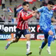Chivas y Tigres igualan sin goles en el partido pendiente de Jornada 1