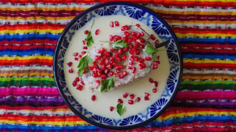 Anuncian multa de más de 330 mil pesos por preparar chiles en nogada con este ingrediente