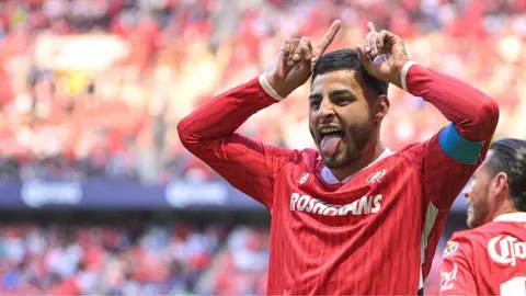 ¡Alexis para rato! Vega confirmó la extensión de contrato con Toluca