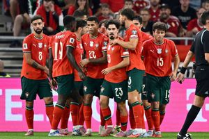 Portugal, pidiendo la hora, vence a Hungría en las eliminatorias para el 2026