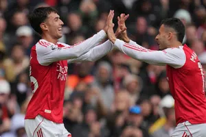 ¡Podadora Gunner! Arsenal golea a Nottingham Forest en regreso de Premier League