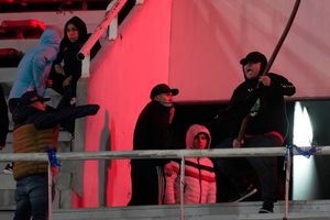 "De milagro no hay muertos": Presidente de U de Chile sobre violencia en juego vs Independiente