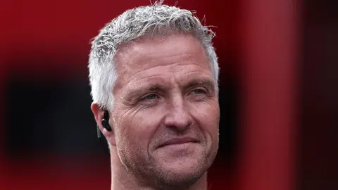 Ralf Schumacher critica a Cadillac por elegir a Checo Pérez y Bottas para 2026