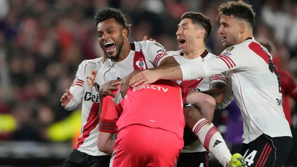 De la mano de Armani y con un hombre menos, River Plate avanza a Cuartos de Final de Copa Libertadores